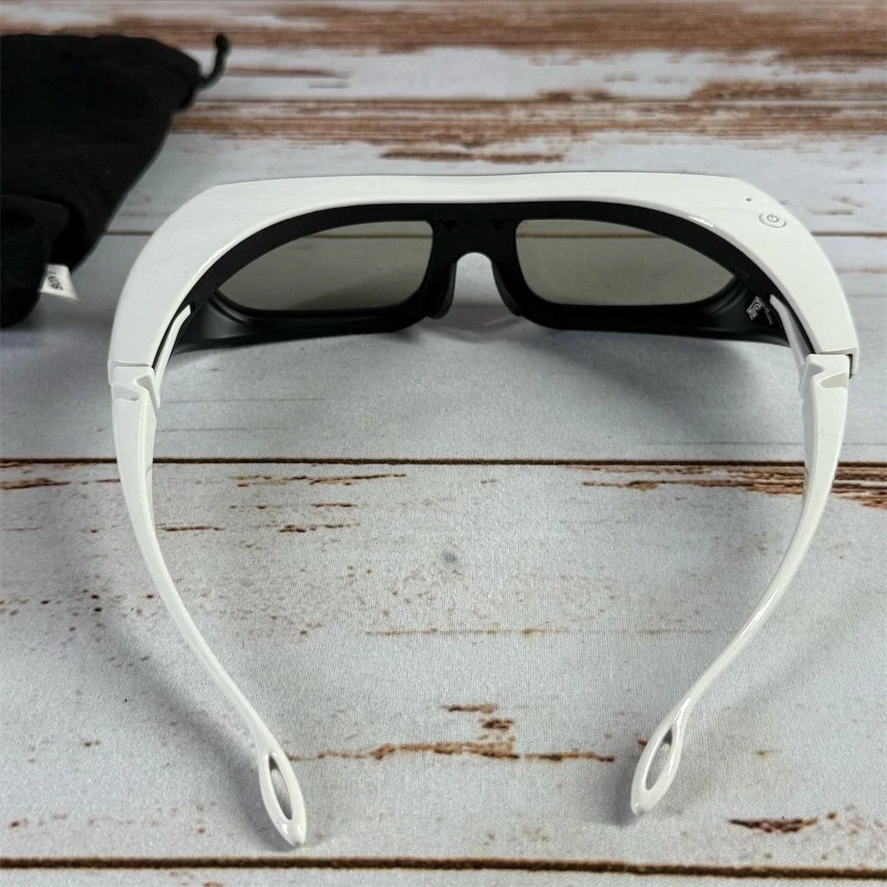 Sony TDG-BR250 White 3D Active Shutter Glasses Gaming Console TV With Pouch